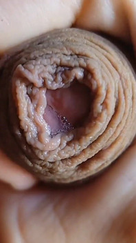 Surreal!! Super Cumshot Soaks the Abdomen with Cum.