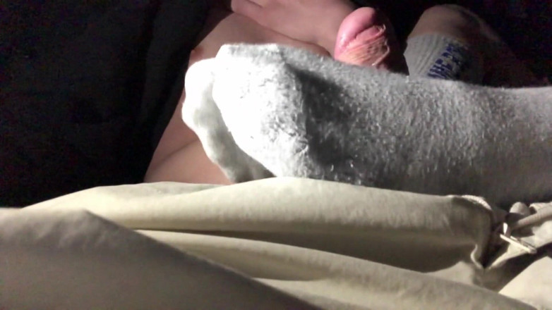 Vortyxx: Sweet feetjob in gray socks