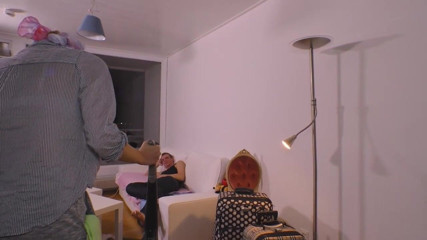 Deutschland porn: Zakar besar untuk si jalang blonde seksi