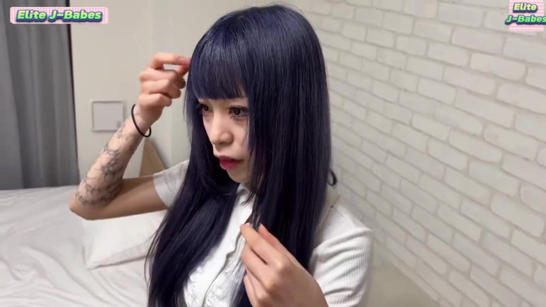 A case of fling: Asian Angel 27483
