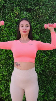 Workout with Passionbunny - Day 4 - Shoulders