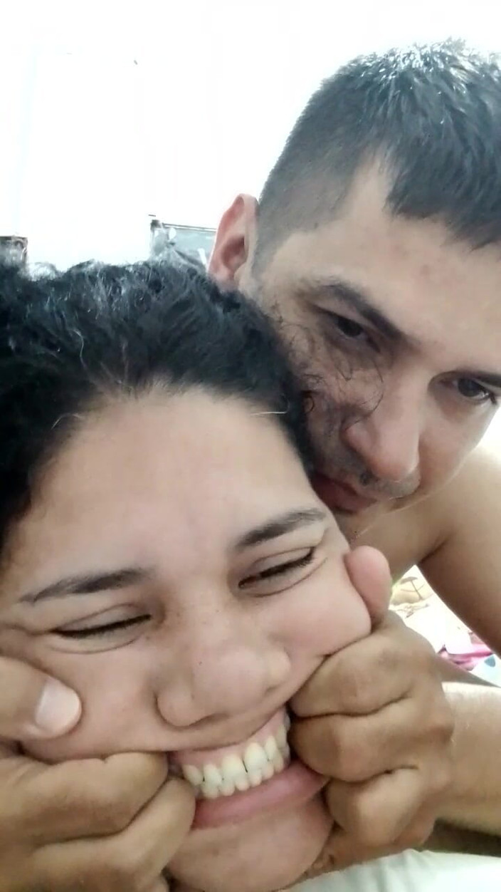 Valkyrie and Luigy Couple: Mata yang jatuh cinta, tangan yang susu: duo yang sempurna