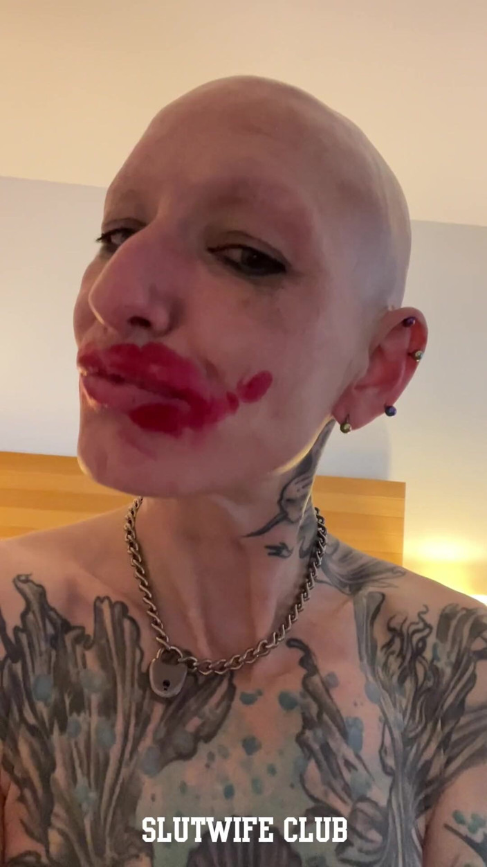 Slutwife Club: Fan-made Fucktoy Vilja’s Masked Deepthroat, Raw Ass Ride &amp; Sticky Finish