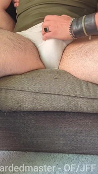 Bärtiger meister edging mit bärtiger bär alessio venezi