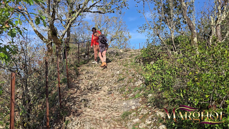 Sexymarghot: 금지된 야외 내 의붓아들이 거친 유혹에 굴복하다