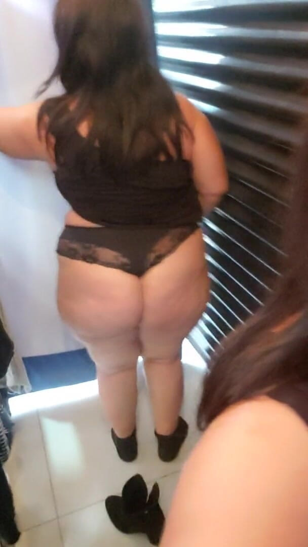 Riderqueen: Change clothe outdoor