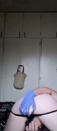 Solo orgazm dildo