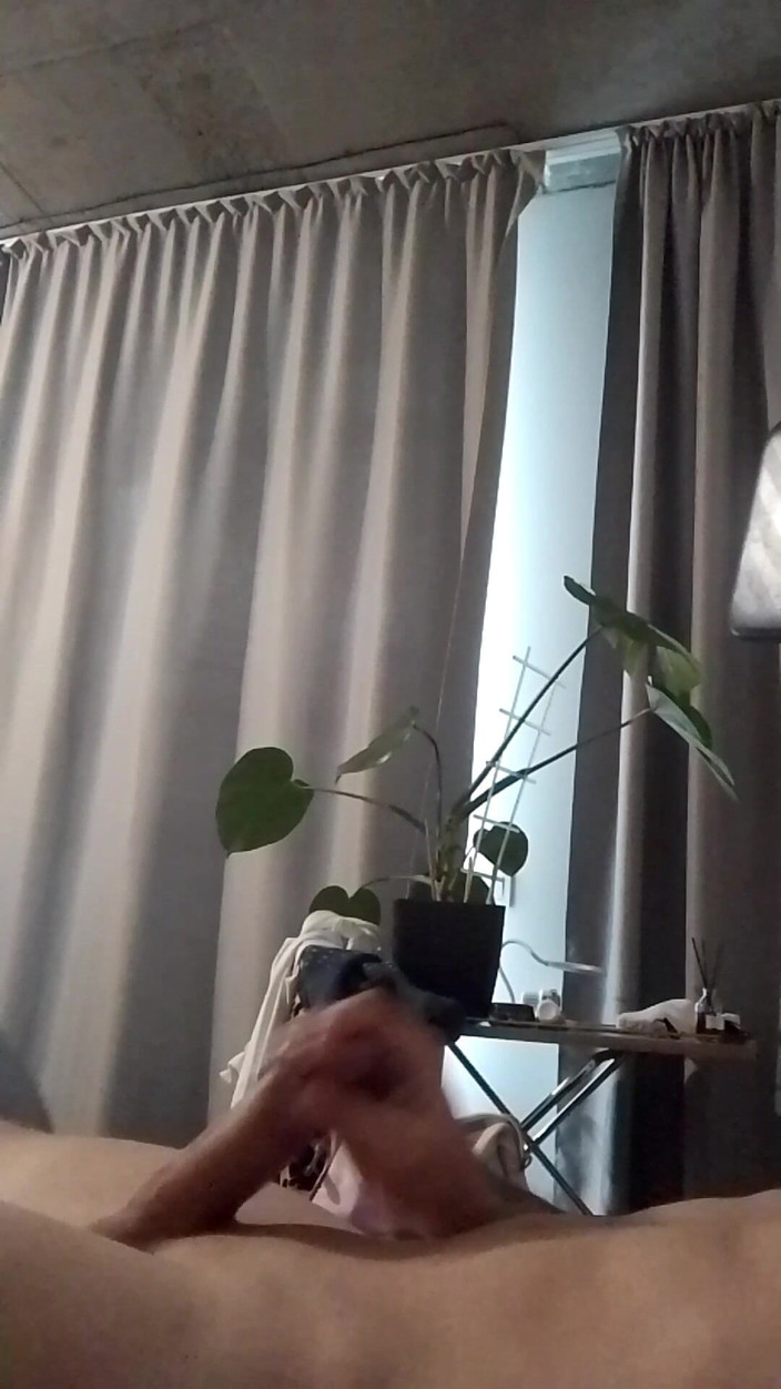 Acita: Masturbazione a casa