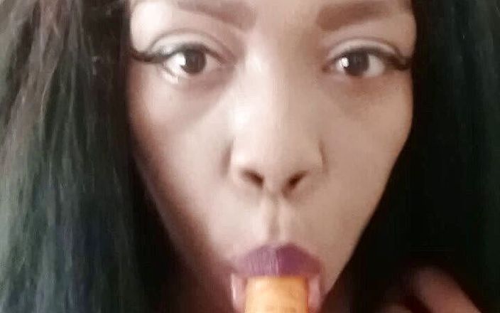 Anal Ebony XXX: Cenoura e creme de buceta