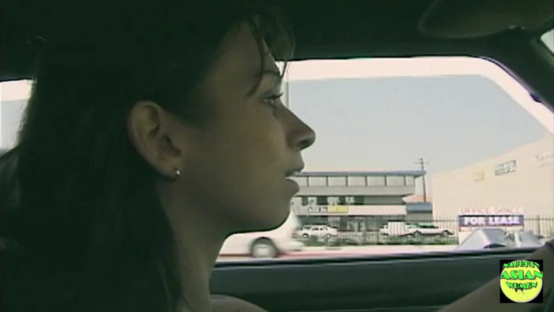 Naughty Asian Women: Yüksek topuklu ayakkabı giyen çekici Asyalı bir kadınla manuel stimülasyon ve...