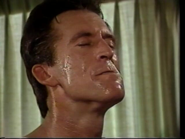 Anal seduction: Bedövning brunettbrud tycker om när hennes älskare kör hennes Herschey Highway