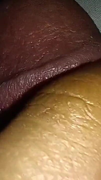 Con cu chưa cắt - precum - bao quy đầu - cận cảnh - con cu to