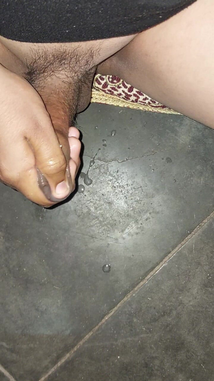 Bigcocka: Indian Boy Big 6inch Cock on Camera