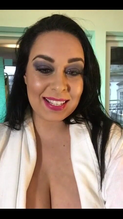 Anastasia Lux: 촬영 전 제 인스타그램의 라이브 스토리 비디오는 다음과 같습니다.