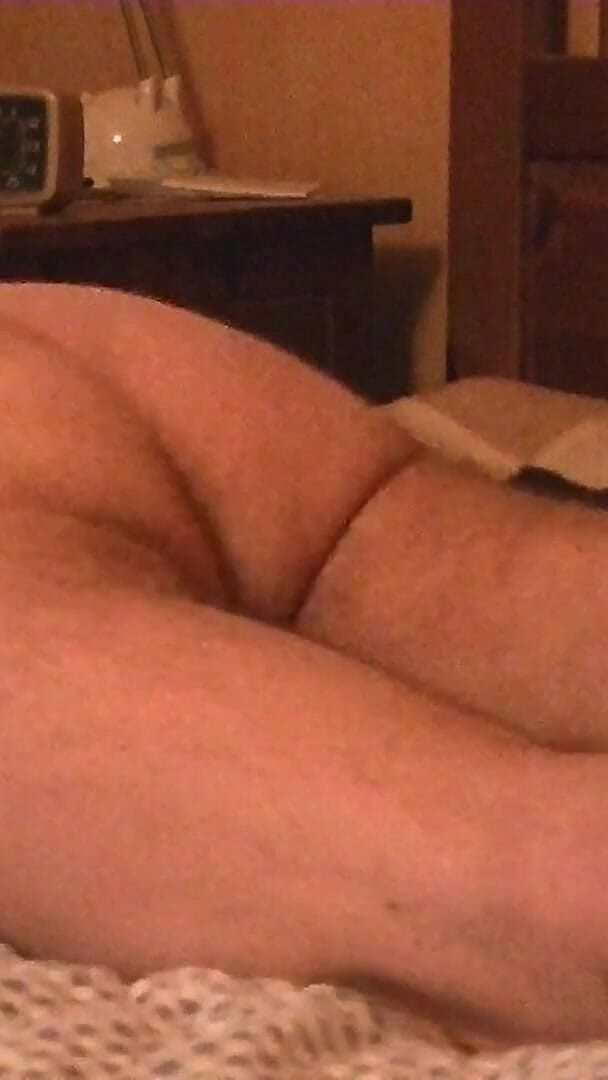 Naked Bed Humping (Mark35i)