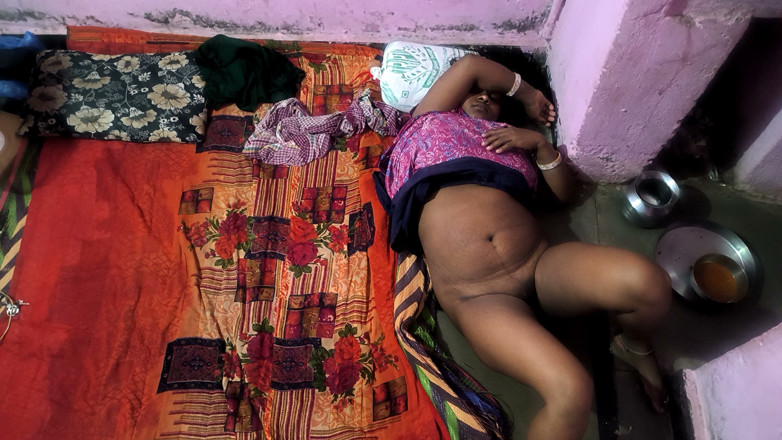 Amarjit2526: Karımı üvey kızımla aldatıyor