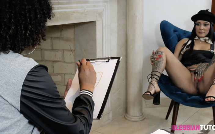 Lesbian Tutors: Model na żywo nago