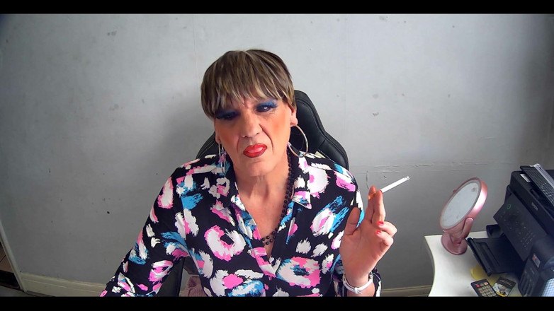 Mature Tina TV: Hanya Quick Hello Xx