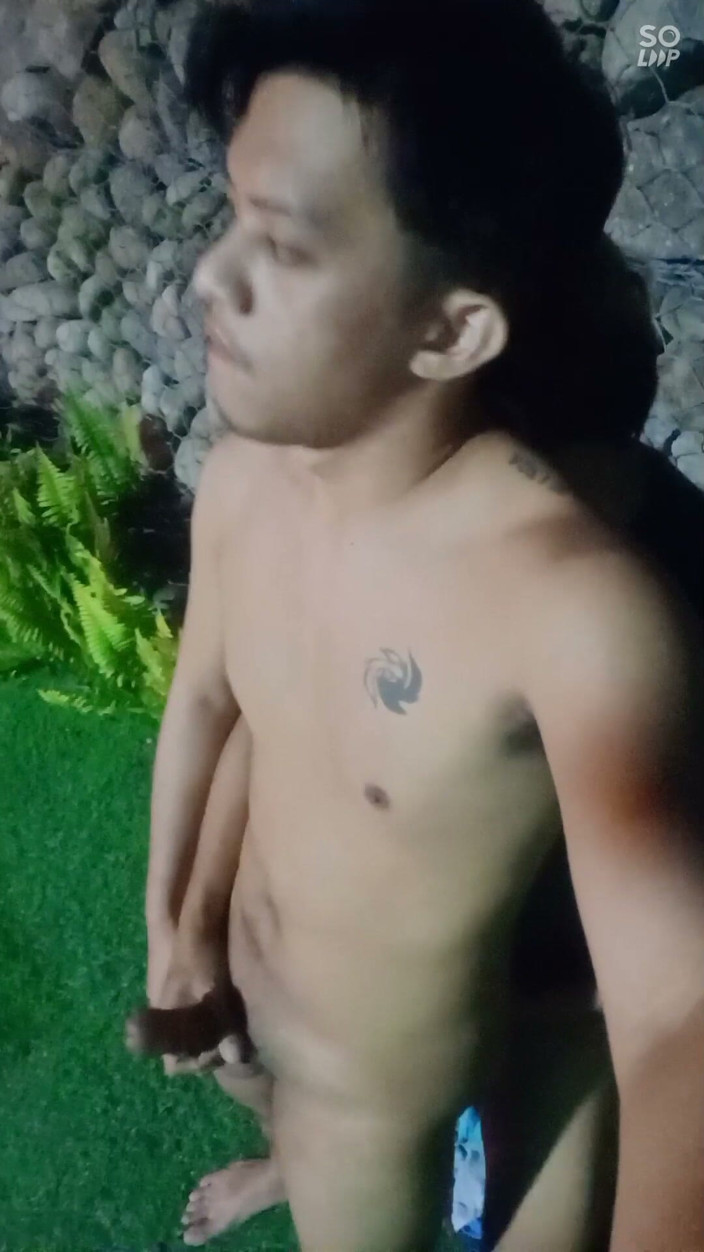 Fleshlab studios: Fleshlab Twinks: Sexy Pinoy Twink dostane své první kouření