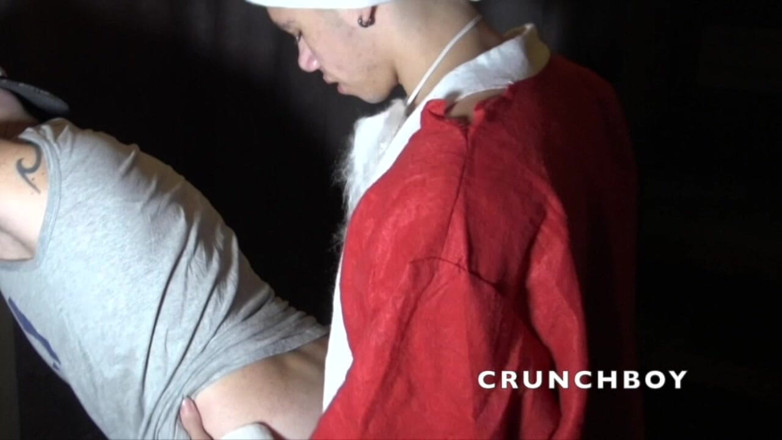 My first time with a boy: Fucked Raw przez Twink na Boże Narodzenie