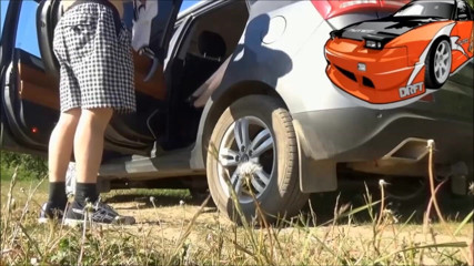 StrongSrg: Peminat minta untuk mengongkeknya betul-betul di tepi kereta - versi penuh