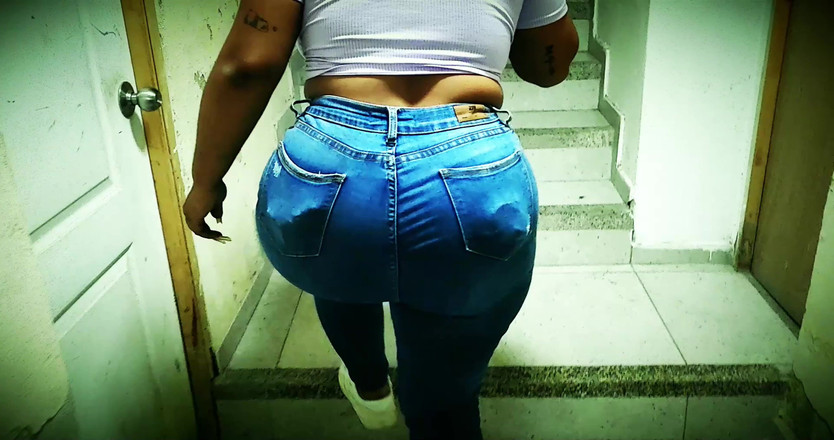 PABLO N3GROBAR: 4K Season Satu... Crot di toket aduhai itu