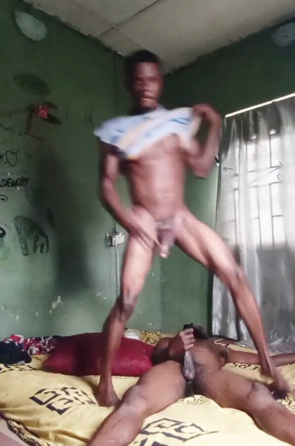 Fuckers Empire: mere homie ke saath thora nanga naach khel bhaag 2