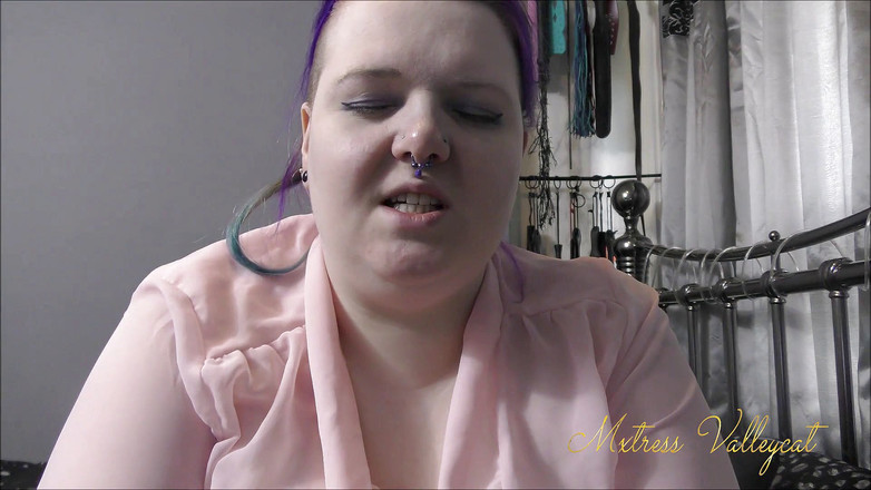 Mxtress Valleycat: Não há nada que te impedisse de ser a garota...