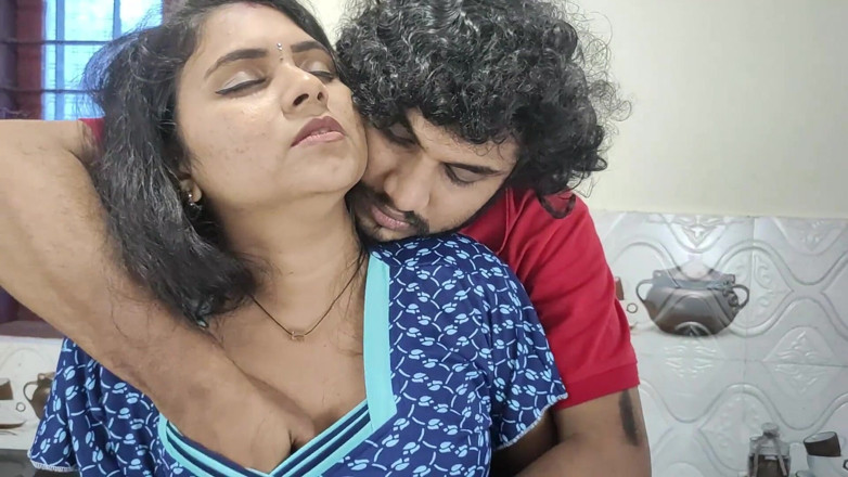 Vaigavarun45: Cucina Nighty romance con sesso di Vaishnavy e Sharun Raj,...