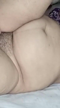 힌디어 섹시한 신음으로 존나게 따먹히는 핫한 인도녀 BBW Netu Finger