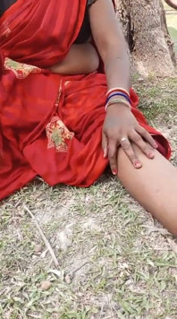 Jangal Me Chut Ka Maggal