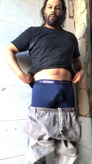 i7Bernard: Yeni komşumu düşünerek mastürbasyon yaptım.