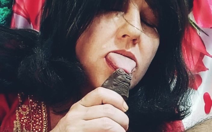 Bolly Karma: Onun için yarağımı dışarı çıkarıyorum
