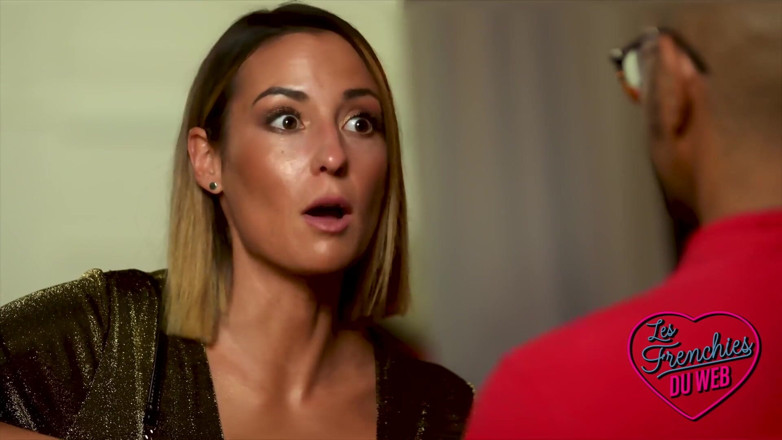 The Frenchies of the web: Pam est une grosse fille coquine qui squirte intensément