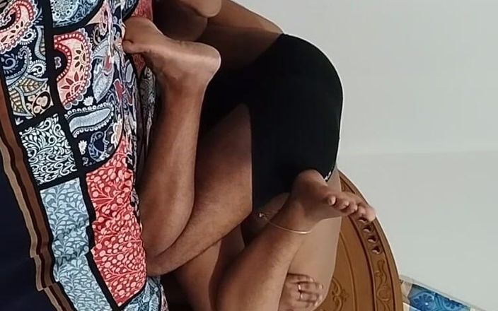 akashprimex790: Sexy Bhabi ničí kundičky
