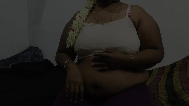 Santhi89: Pasangan cantik Tamil ngentot enak banget di ranjang