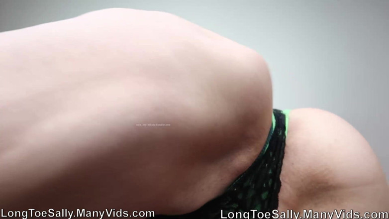 Long Toe Sally Big Buns: Smakelijke regenboog