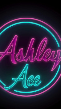Pełna Obsługa - Ashley Ace Spuści Wszystkie Rury Logana!