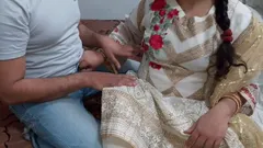 Enteado presenteia madrasta com roupas novas - indiana fodendo