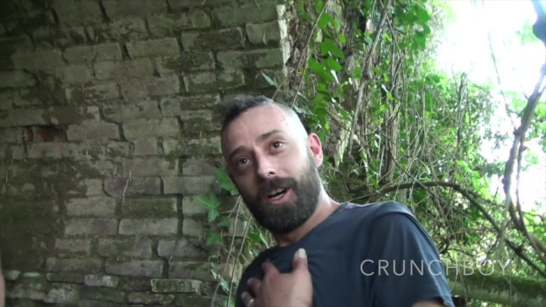 Ass slut fucked bareback: 2231 Fuckgin od táty v Exhib Forest Cruising