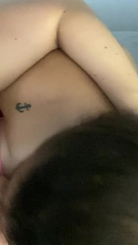 Săruturi lesbiene pasionale și iubitoare