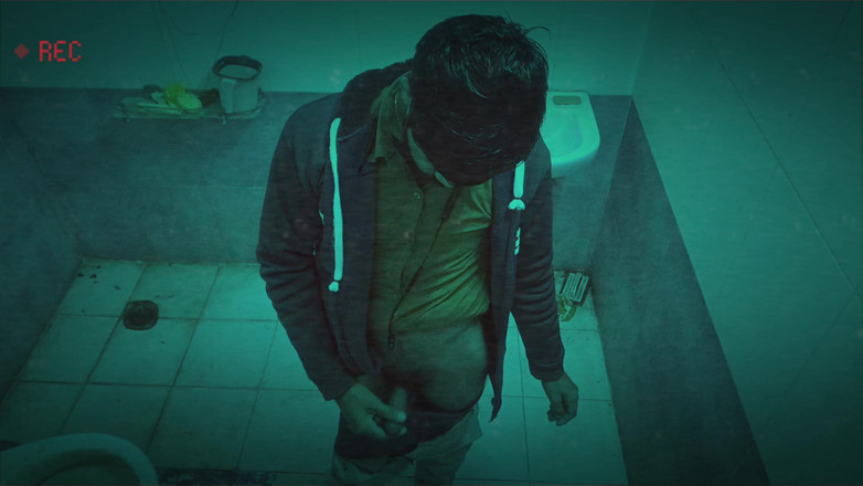 Brijesh 270: Ho monitorato quello che fa il mio figliastro da solo...