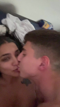 Dilettante Vengo Sul Viso Della Mia Ragazza Asiatica Con Un Seno Enorme - Yasmina Khan - Brady Bud