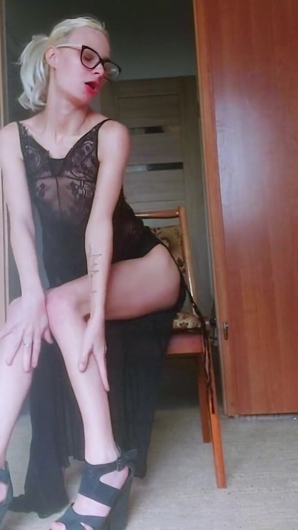 Wet Pussy Fuck: Teenage Student Erotic Dance Sex Dance Strip Dance Striptease