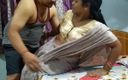 Pop mini: Hintli desi yenge maliska yatakta ustayla ateşli seks yapıyor