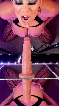 Bakış açısı öğretmen öğrenciyi baştan çıkarıyor