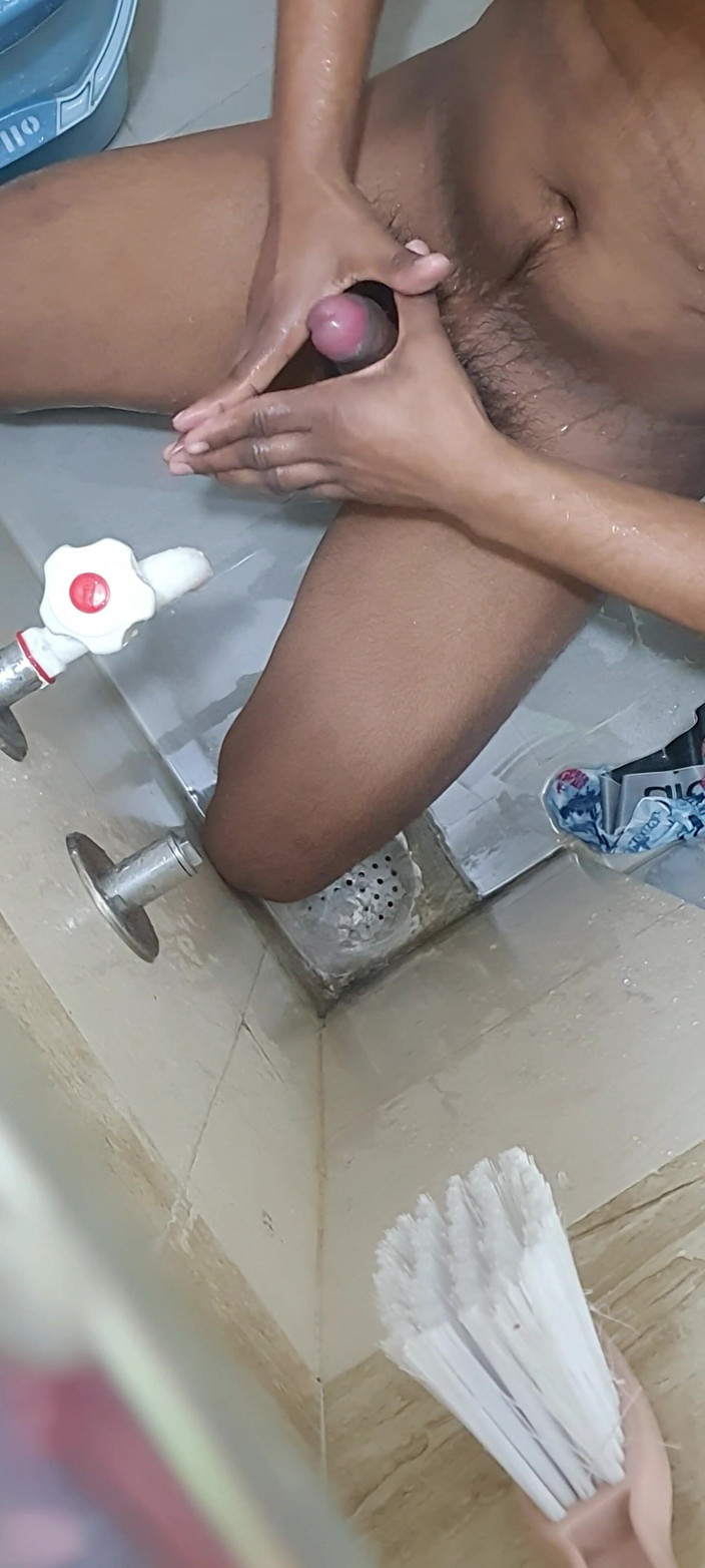 Ahir: Sexy junge masturbation beim baden