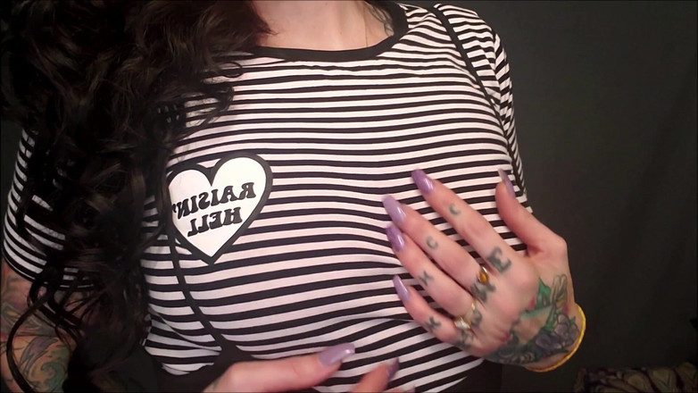 Miss Morticia: Follando tus planes de fin de semana