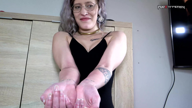 Fuck n Fetish: Rope faerie é chicoteada - multicam - parte 1/2