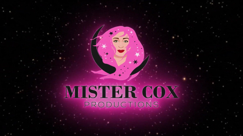MrxMrsCox: Passionate kissing with sex dolls Marilyn and Celeste